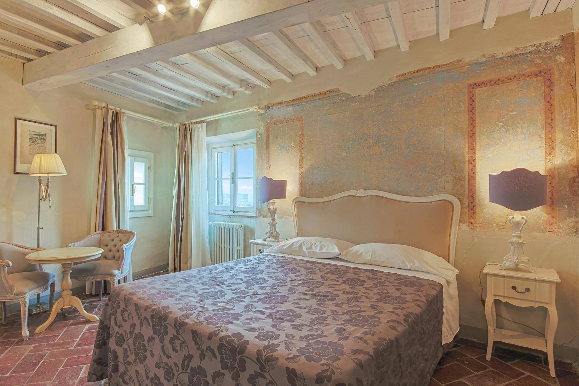 Hotel Villa Sermolli บอร์โก อา บุจจาโน ภายนอก รูปภาพ